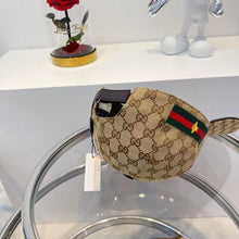 Cargar imagen en el visor de la galería, Outdoor Sports Hat Thickened Cotton Snapback Caps