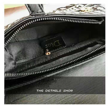 Cargar imagen en el visor de la galería, Women Quilted PU Leather Chains Handbag Shoulder Party Evening Bag