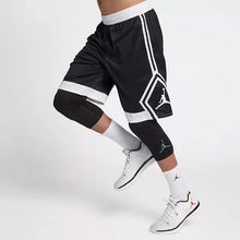 Cargar imagen en el visor de la galería, Fashion Shorts Summer Casual Sport Fashion Shorts for Pleated Lac Up Waist Jogger Pants