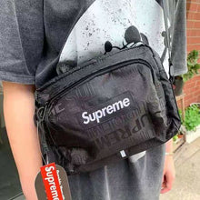 Cargar imagen en el visor de la galería, Sports mobile phone bag running wrist bag small coin purse