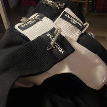 Cargar imagen en el visor de la galería, Cool Letter Print Socks Cotton Socks White Socks