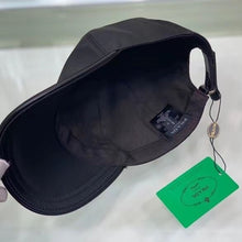 Cargar imagen en el visor de la galería, Outdoor Sports Hat Thickened Cotton Snapback Caps
