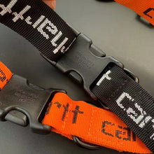 Cargar imagen en el visor de la galería, Carhartt Dog Rope Pet Traction Rope Letter Woven Metal Buckle Nylon Tensile Rope
