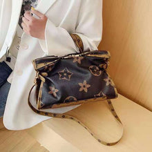 Cargar imagen en el visor de la galería, Fashion Ladies Portable Diagonal Totes Shoulder Bag Designer Pu Leather Sequins Bag Shell Handbag
