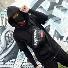 Cargar imagen en el visor de la galería, Pack for Men Women Leather Wasit Pack Bag for Outdoors Workout Traveling Running Hiking Cycling
