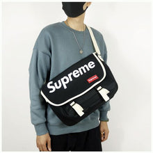 Cargar imagen en el visor de la galería, New Fashion Women Handbags Printing Waterproof Nylon Shoulder Messenger Bags Casual Travel Bags Multifunction Lunch Bag High Capacity Tote Bags
