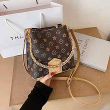 Cargar imagen en el visor de la galería, Women Fashion Vintage Adjustable Messenger Bags Spring
