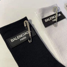 Cargar imagen en el visor de la galería, Cool Letter Print Socks Cotton Socks White Socks
