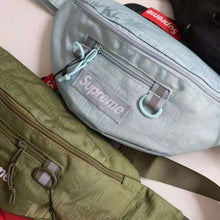 Cargar imagen en el visor de la galería, Running Belt Waist Pouch Hip Travel Pack Zip Sports Bag
