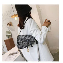 Cargar imagen en el visor de la galería, Women Quilted PU Leather Chains Handbag Shoulder Party Evening Bag
